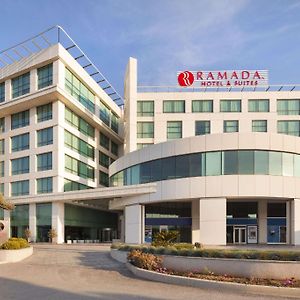 Ramada Hotel&Suites by Wyndham Izmir Kemalpasa